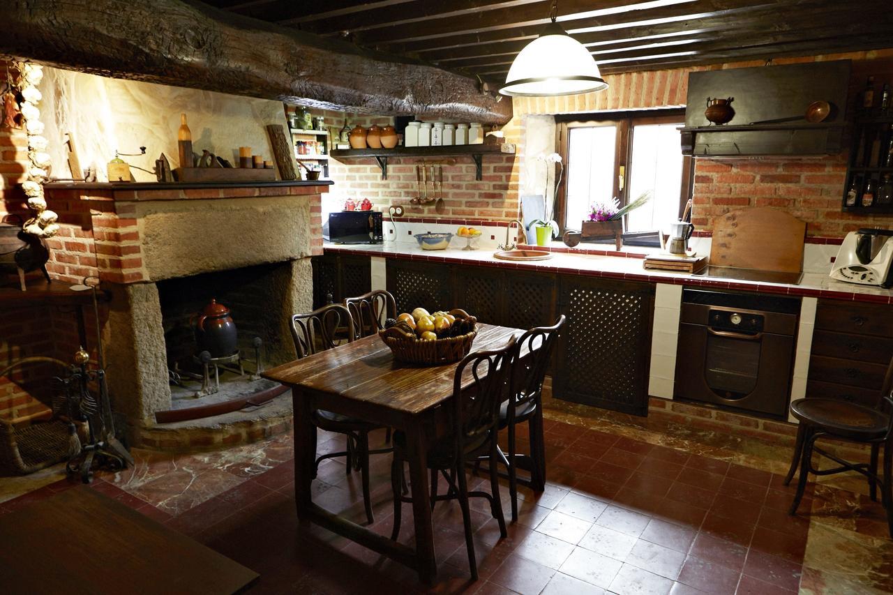 Casa Rural La Casa De Las Manuelas Horcajo de las Torres Екстериор снимка
