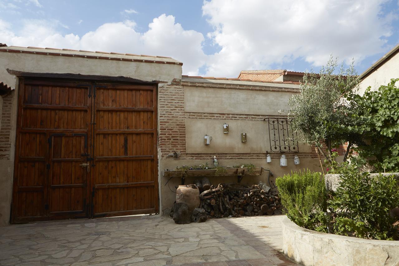 Casa Rural La Casa De Las Manuelas Horcajo de las Torres Екстериор снимка